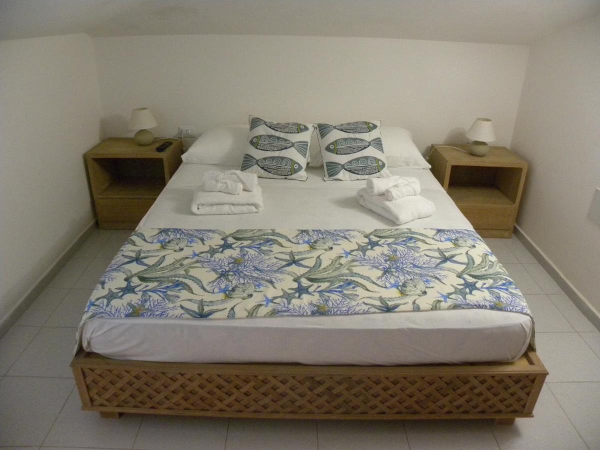 Villa Carlotta La Maddalena Λα Μανταλένα Εξωτερικό φωτογραφία