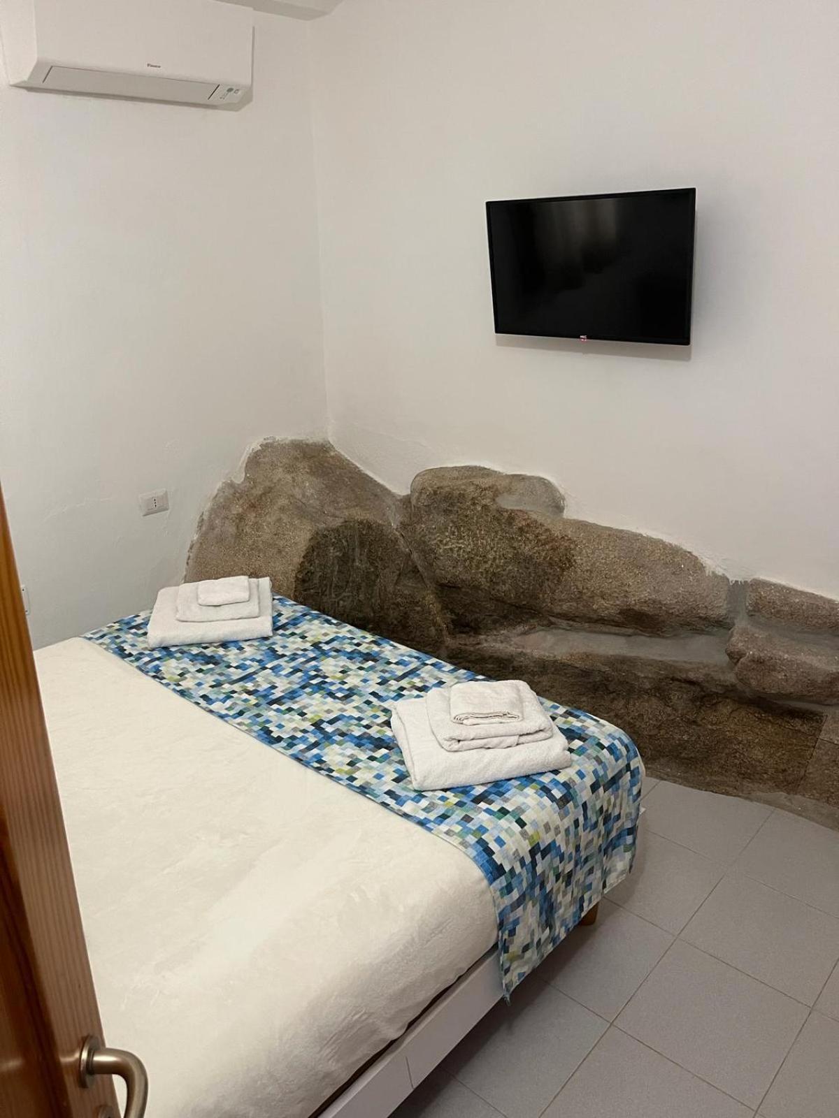 Villa Carlotta La Maddalena Λα Μανταλένα Εξωτερικό φωτογραφία