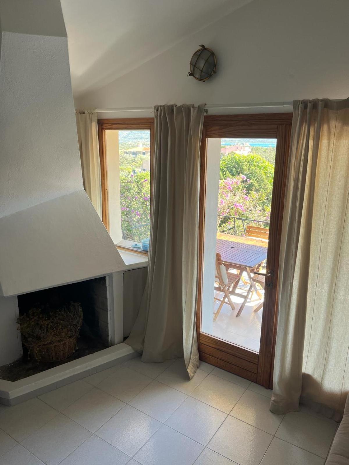 Villa Carlotta La Maddalena Λα Μανταλένα Εξωτερικό φωτογραφία