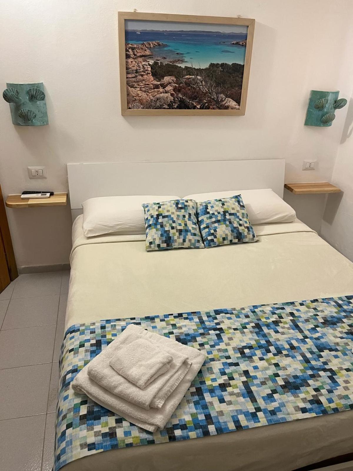 Villa Carlotta La Maddalena Λα Μανταλένα Εξωτερικό φωτογραφία